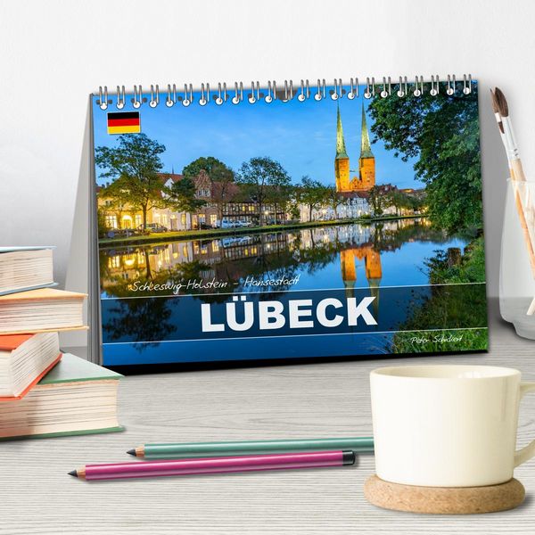 Produktbild: Schleswig-Holstein - Hansestadt L&uuml;beck (Tischkalender 2027 DIN A5 quer), CALVENDO Monatskalender