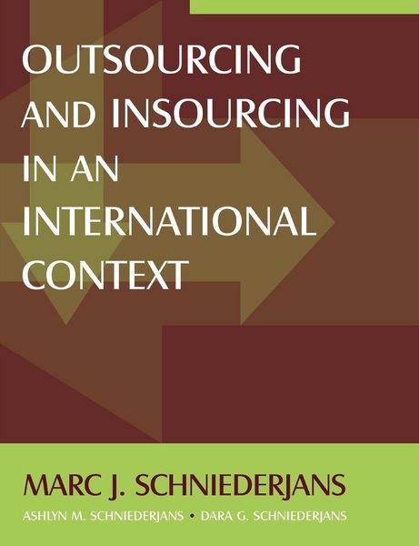 Produktbild: Outsourcing and Insourcing in an International Context