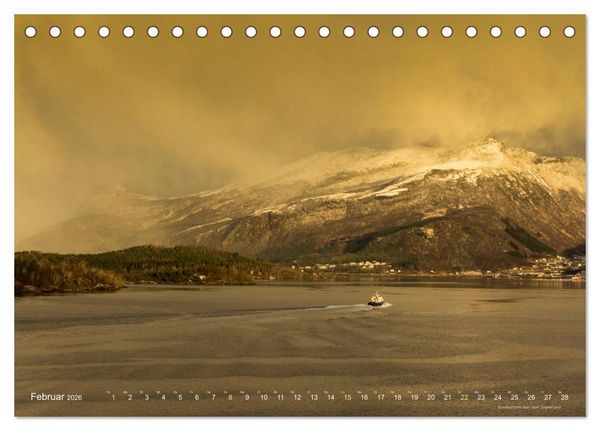 Produktbild: Hurtigruten im Winter - Hunting the light (Tischkalender 2026 DIN A5 quer), CALVENDO Monatskalender