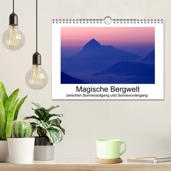 Produktbild: Magische Bergwelt, zwischen Sonnenaufgang und Sonnenuntergang (Wandkalender 2026 DIN A4 quer), CALVENDO Monatskalender