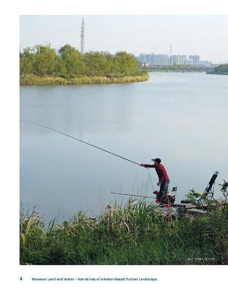 Produktbild: Between Land and Water