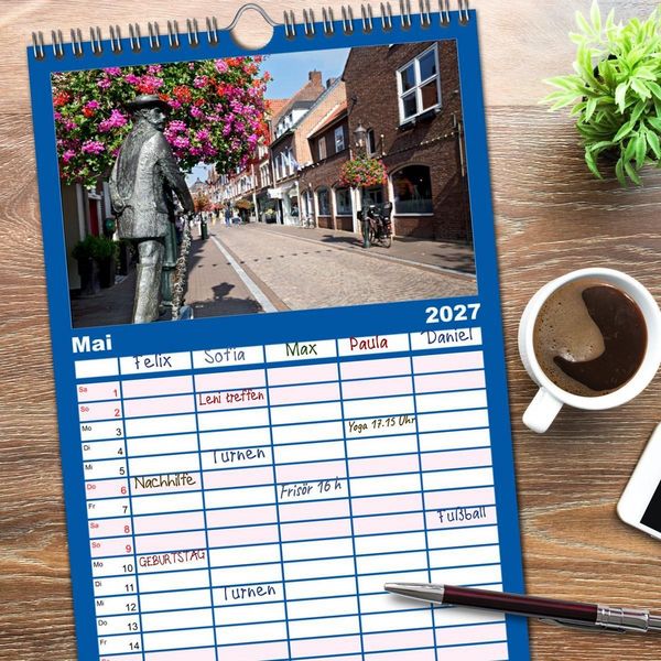 Produktbild: Familienplaner 2027 - Venlo mit 5 Spalten (Wandkalender, 21 x 45 cm) CALVENDO