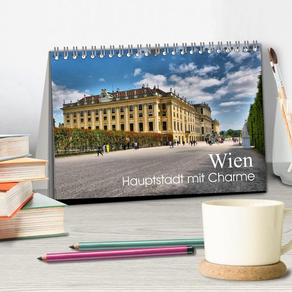 Produktbild: Wien - Haupstadt mit Charme (Tischkalender 2026 DIN A5 quer), CALVENDO Monatskalender
