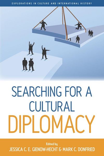Produktbild: Searching for a Cultural Diplomacy