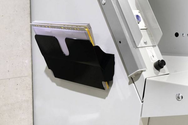 Produktbild: Durable Flexiplus 1709021400 Wand-Prospekthalter Durchsichtig Anzahl der F&auml;cher 1 1St.