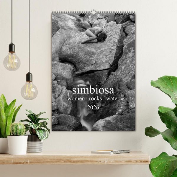 Produktbild: simbiosa ... K&uuml;nstlerische Aktfotografie (Wandkalender 2026 DIN A2 hoch), CALVENDO Monatskalender