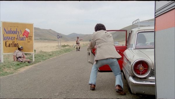 Produktbild: HITCH HIKE: Wenn Du krepierst &ndash; lebe ich! - 2-Disc Mediabook Cover E (Blu-ray + DVD) Limited 125 Edition &ndash; Uncut