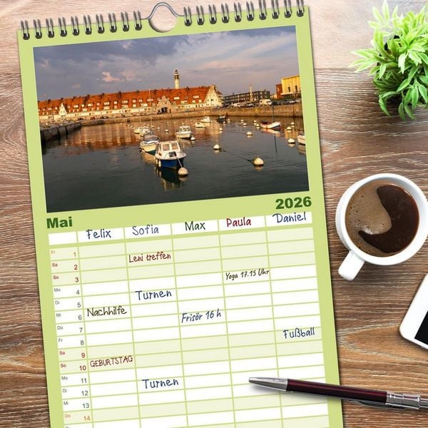 Produktbild: Familienplaner 2026 - Frankreich - Calais und die Opalk&uuml;ste mit 5 Spalten (Wandkalender, 21 x 45 cm) CALVENDO
