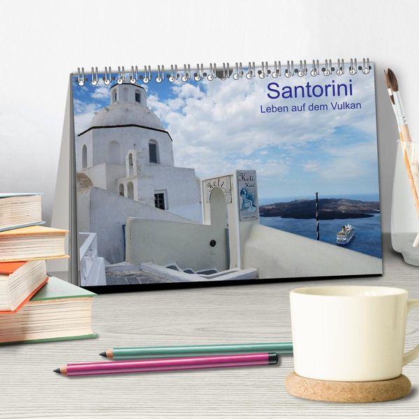 Produktbild: Santorini &ndash; Leben auf dem Vulkan (Tischkalender 2026 DIN A5 quer), CALVENDO Monatskalender