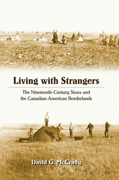 Produktbild: Living with Strangers
