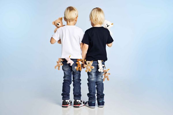 Produktbild: Steiff 111785 - Schl&uuml;sselanh&auml;nger Lotte Teddyb&auml;r, wei&szlig; 12cm