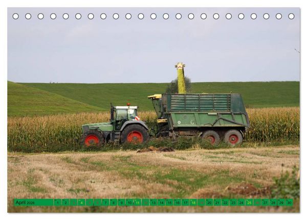Produktbild: Landwirtschaft - Maschinen im Einsatz (Tischkalender 2026 DIN A5 quer), CALVENDO Monatskalender