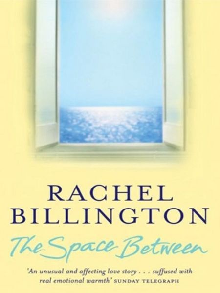 Produktbild: The Space Between