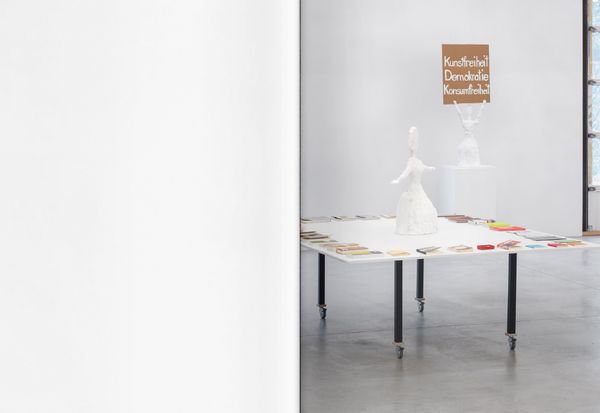 Produktbild: Stephanie Senge. Konsumbibliothek. W&auml;hlt was ihr wollt.