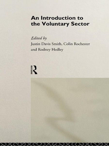 Produktbild: Introduction to the Voluntary Sector