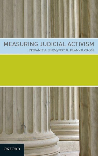 Produktbild: Measuring Judicial Activism