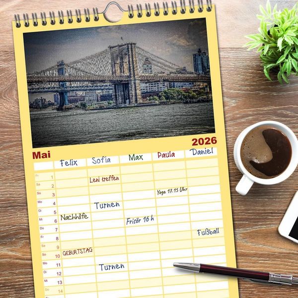 Produktbild: Familienplaner 2026 - New York feeling mit 5 Spalten (Wandkalender, 21 x 45 cm) CALVENDO