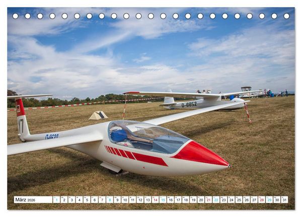 Produktbild: Vielfalt am Fliegerfest (Tischkalender 2026 DIN A5 quer), CALVENDO Monatskalender