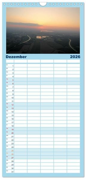 Produktbild: Familienplaner 2026 - &Uuml;ber den D&auml;chern von Leipzig mit 5 Spalten (Wandkalender, 21 x 45 cm) CALVENDO