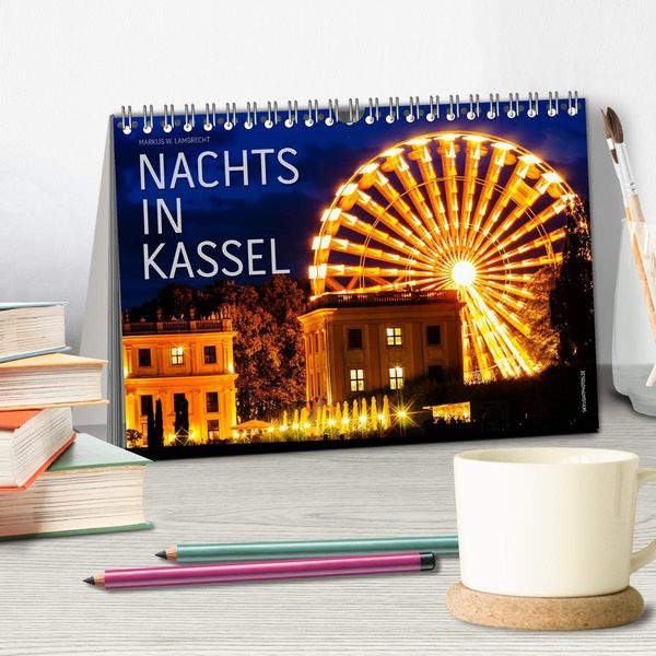 Produktbild: Nachts in Kassel (Tischkalender 2026 DIN A5 quer), CALVENDO Monatskalender