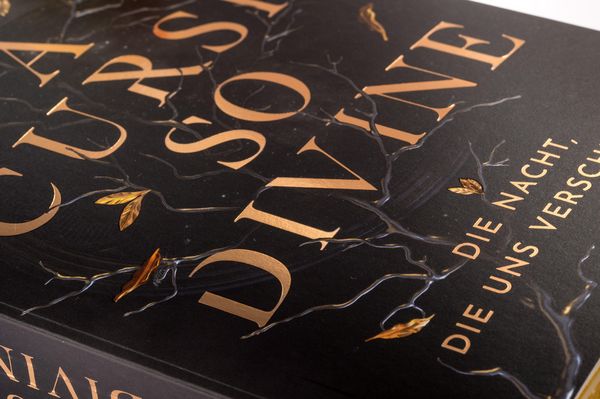 Produktbild: A Curse so Divine &ndash; Die Nacht, die uns verschlingt