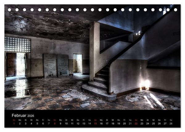 Produktbild: Verlassene Orte - Die sch&ouml;nsten Treppenh&auml;user (Tischkalender 2026 DIN A5 quer), CALVENDO Monatskalender