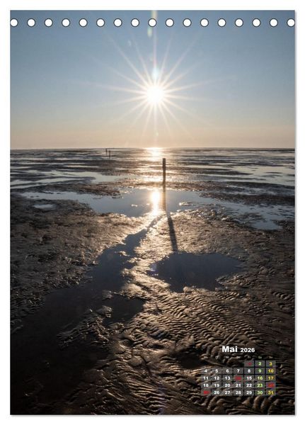 Produktbild: Westerhever - Wattwanderung in den Sonnenuntergang (Tischkalender 2026 DIN A5 hoch), CALVENDO Monatskalender