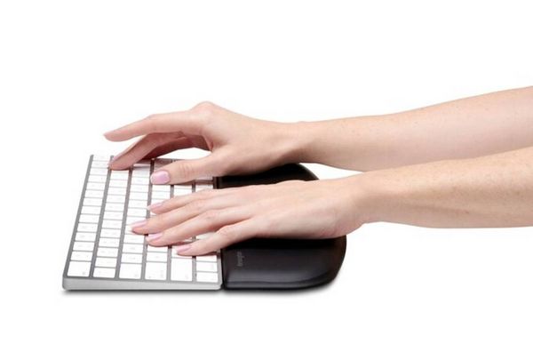 Produktbild: Kensington ErgoSoft&trade; Handballenauflage Ergonomisch, Rutschfest Schwarz