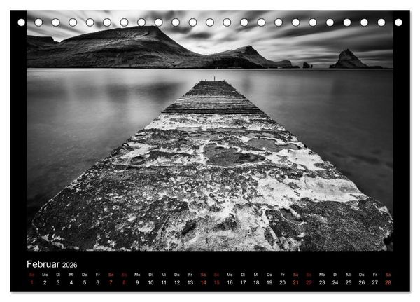 Produktbild: Soultouch - Schwarzwei&szlig; Landschaften, die die Seele ber&uuml;hren (Tischkalender 2026 DIN A5 quer), CALVENDO Monatskalender