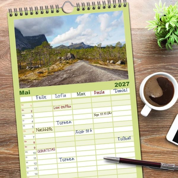 Produktbild: Familienplaner 2027 - Spektakul&auml;re Bergwelten Norwegen mit 5 Spalten (Wandkalender, 21 x 45 cm) CALVENDO