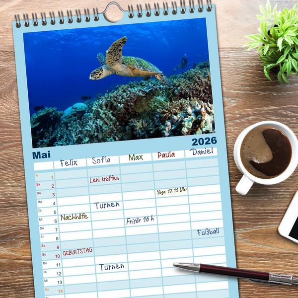 Produktbild: Familienplaner 2026 - Faszination Tauchen - Neptuns Reich mit 5 Spalten (Wandkalender, 21 x 45 cm) CALVENDO