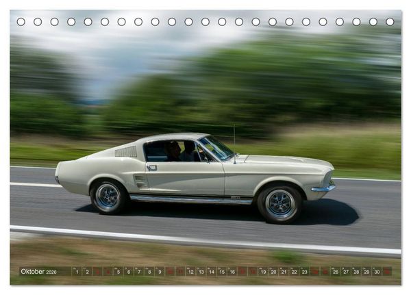 Produktbild: on the road Classic Coup&eacute;s (Tischkalender 2026 DIN A5 quer), CALVENDO Monatskalender