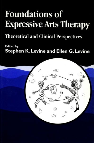 Produktbild: Foundations of Expressive Art Therapy