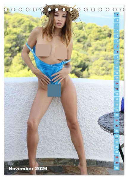 Produktbild: Beach Babes (Tischkalender 2026 DIN A5 hoch), CALVENDO Monatskalender