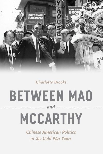 Produktbild: Between Mao and McCarthy