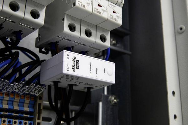 Produktbild: Shelly 3EM-63W Gen3 Stromz&auml;hler
