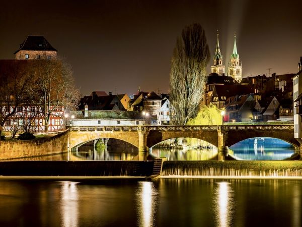 Produktbild: Blick auf die Maxbr&uuml;cke vom Kettensteg aus (Puzzle)