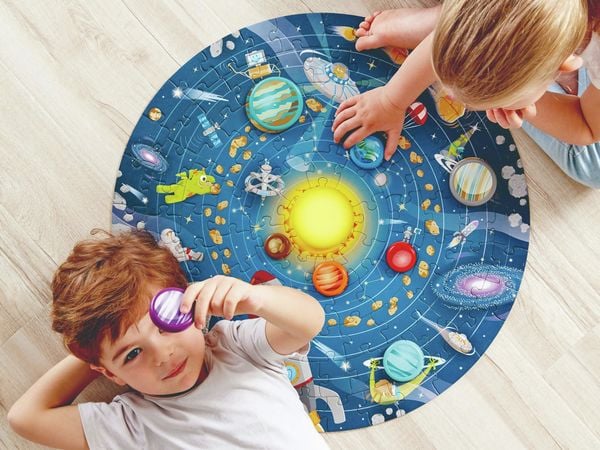 Produktbild: Puzzle "Sonnensystem" / 93 Teile