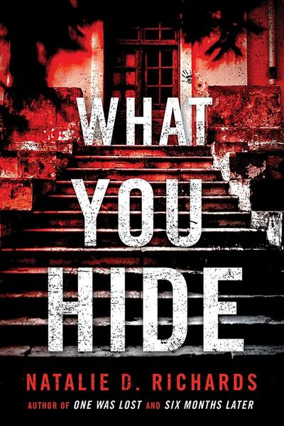Produktbild: What You Hide