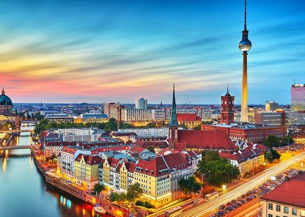 Produktbild: Lais Puzzle Skyline von Berlin 2000 Teile