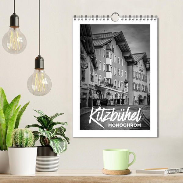 Produktbild: Kitzb&uuml;hel Monochrom (Wandkalender 2026 DIN A4 hoch), CALVENDO Monatskalender
