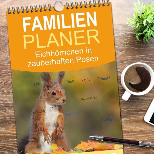 Produktbild: Familienplaner 2026 - Eichh&ouml;rnchen in zauberhaften Posen mit 5 Spalten (Wandkalender, 21 x 45 cm) CALVENDO