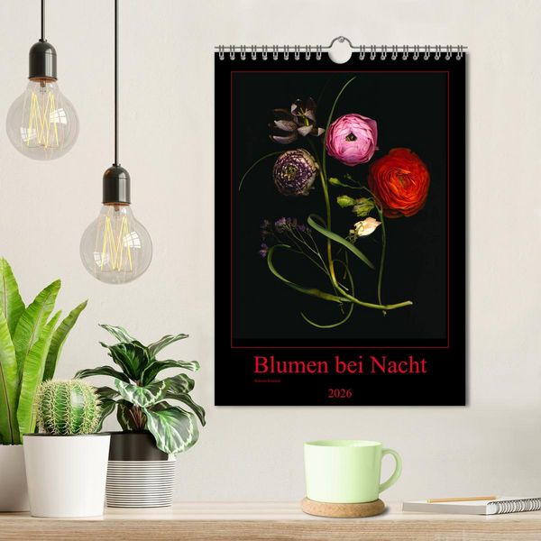 Produktbild: Blumen bei Nacht (Wandkalender 2026 DIN A4 hoch), CALVENDO Monatskalender