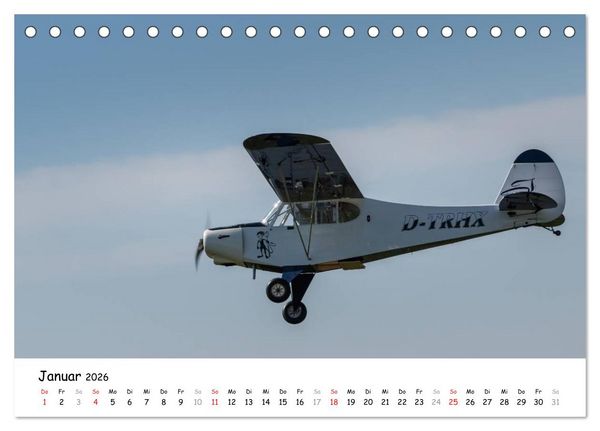 Produktbild: Tollk&uuml;hne Helden der Fliegerei - Modellflugzeuge in Aktion (Tischkalender 2026 DIN A5 quer), CALVENDO Monatskalender
