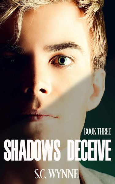 Produktbild: Shadows Deceive