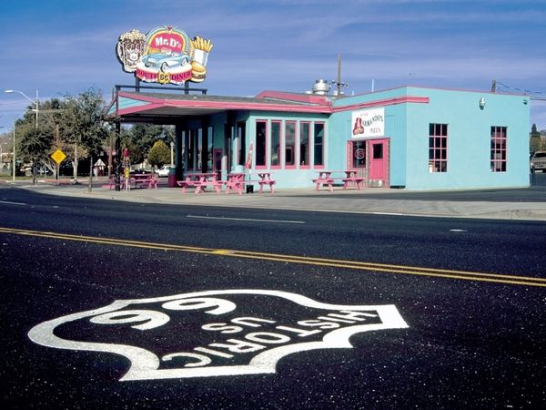 Produktbild: CALVENDO Puzzle Mr. D'z, Route 66 Diner, Kingman, Arizona | 1000 Teile Lege-Gr&ouml;&szlig;e 64x48cm Foto-Puzzle f&uuml;r gl&uuml;ckliche Stunden