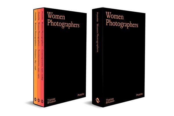 Produktbild: Women Photographers (Slipcased set)
