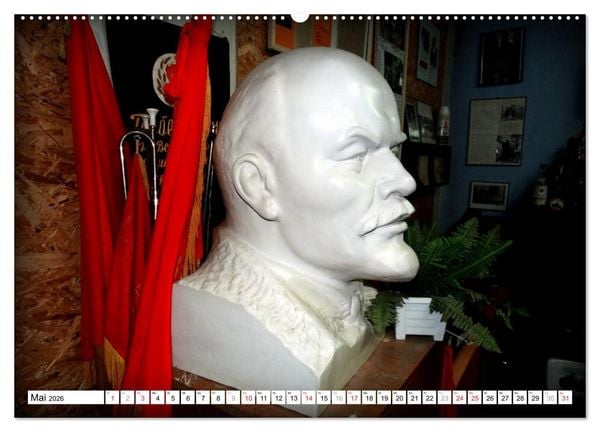 Produktbild: LENIN LEBT - Bilder einer Ikone (Wandkalender 2026 DIN A2 quer), CALVENDO Monatskalender