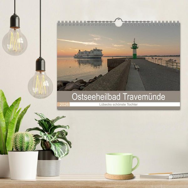 Produktbild: Ostseeheilbad Travem&uuml;nde - L&uuml;becks sch&ouml;nste Tochter (Wandkalender 2026 DIN A4 quer), CALVENDO Monatskalender