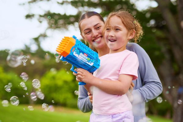 Produktbild: Bunch O Bubbles - Motorisierter Medium Bubble Blaster Seifenblasen Maschine